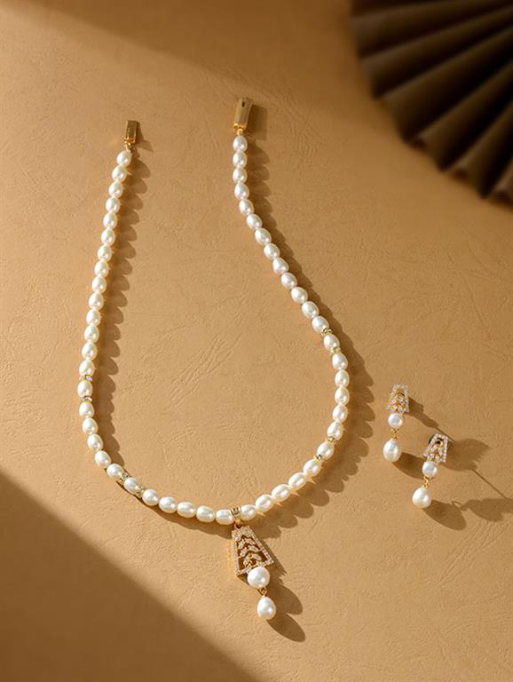 Buy Pearl Jewellery Sets Online at Krishna Pearls