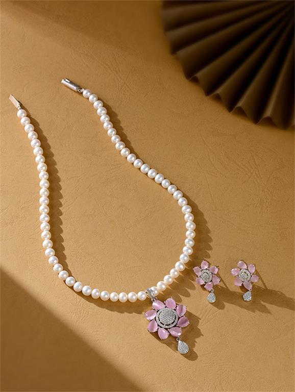 Shop Pearl Flower Themed Pearl Sets Online at Krishna Pearls